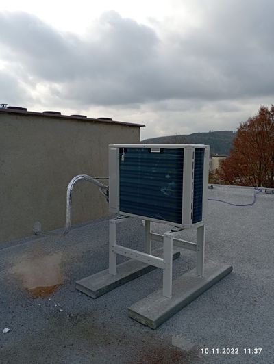 Klimatizace · Exteriér