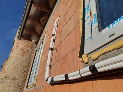Klimatizace · Exteriér